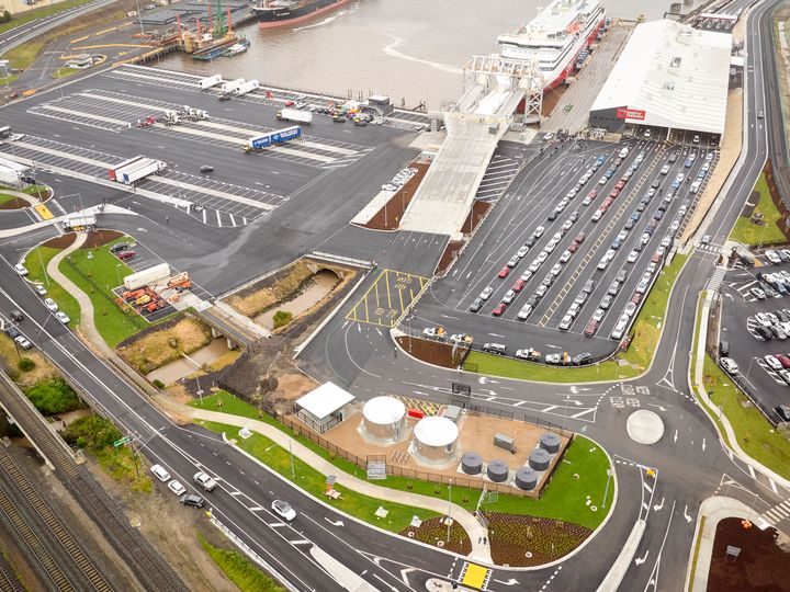 221023_bmd_corio_quay_spirit_arrival_050